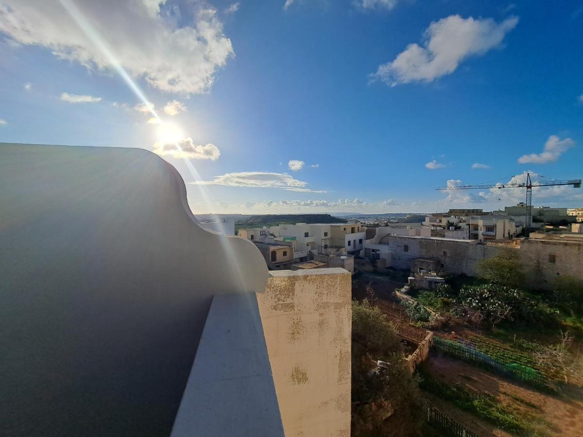 Апартаменты Sea View Penthouse Zebbug  Экстерьер фото